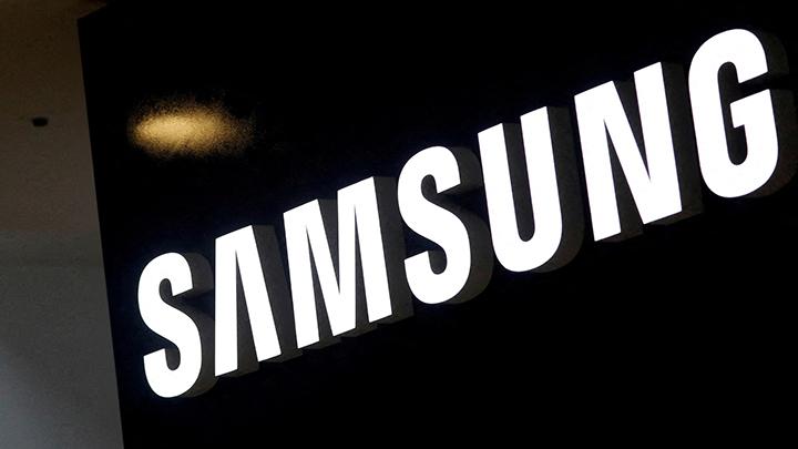 Gambar Render Samsung Galaxy F55 5G Bocor, Daftar Geekbench Ungkap Kehadiran Snapdragon 7 Gen 1