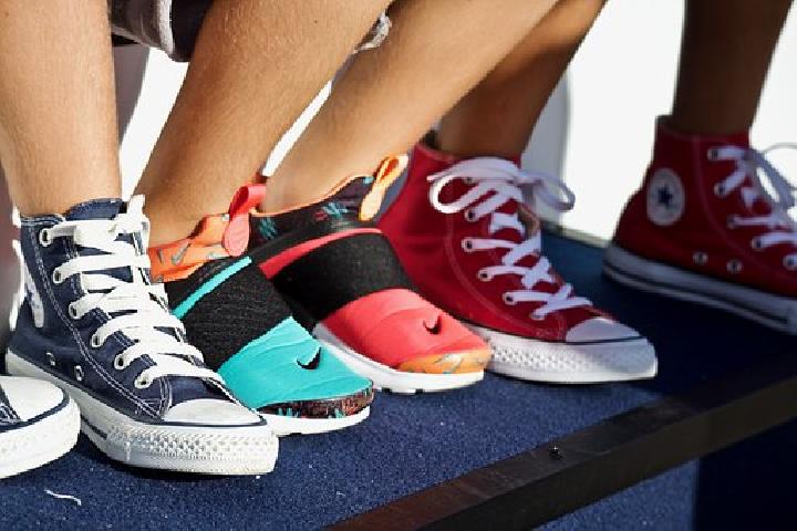 Mengenal Sepatu Sneakers dan Karakteristiknya, Tidak Berat hingga Model Trendi