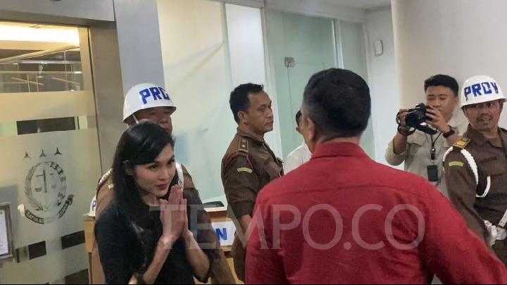 Periksa Sandra Dewi, Penyidik Kejaksaan Agung Dalami Soal Kepemilikan Jet Pribadi