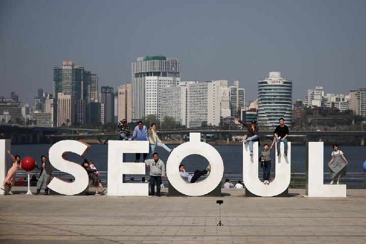 Seoul Permudah Akses Transportasi Umum untuk Wisatawan dengan Climate Card