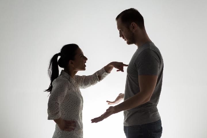 Siklus KDRT Berulang tapi Enggan Berpisah atau Tinggalkan Pasangan, Psikolog Sebut Alasannya