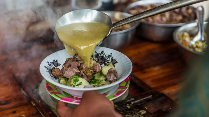 Singgah ke Cirebon saat Libur Lebaran, Jangan Lupa Cicip Tiga Kuliner Lezat dan Bersejarah Ini