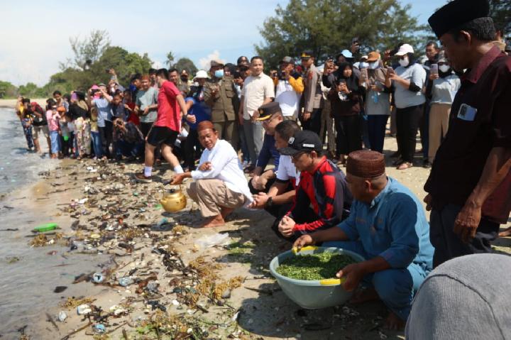WALHI Bangka Belitung dan Masyarakat Tuntut Pemerintah Cabut Izin Tambang Timah Batu Beriga
