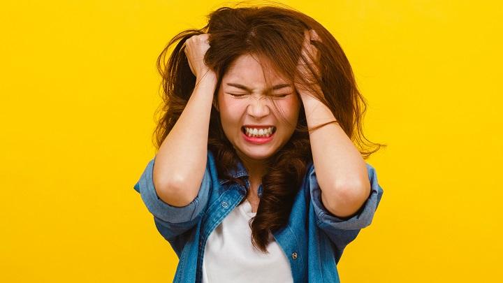 Cara Mengendalikan Emosi dengan Teknik Distraksi Menurut Psikiater