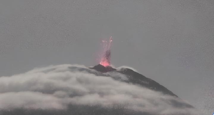 Erupsi Gunung Ile Lewotolok, Badan Geologi Imbau Warga Amakaka di Kabupaten Lembata Waspada Aliran Lava
