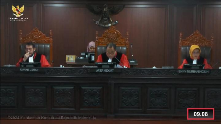 Hakim MK Anwar Usman Gunakan Inhaler saat Sidang Sengketa Pemilu 2024
