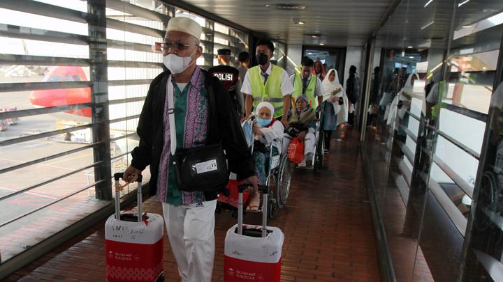 Hari ini, Kloter 1 dan 2 Calon Jemaah Haji Diberangkatkan dari Bandara Soekarno Hatta