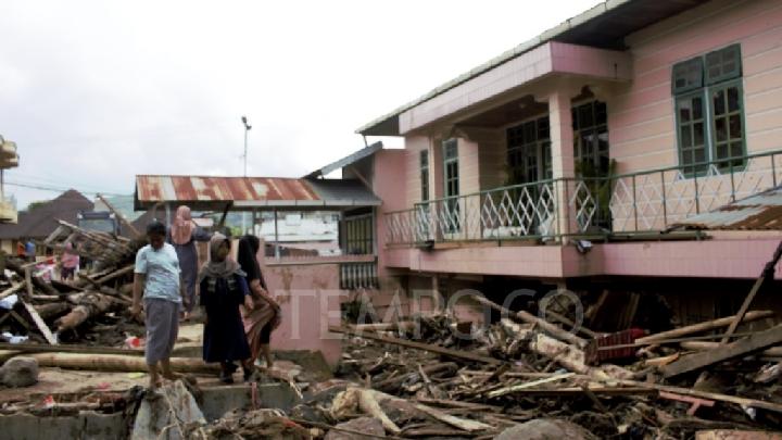 Korban Jiwa Banjir dan Longsor di Sumbar Tembus 50 Orang, Begini Langkah BNPB di Lokasi