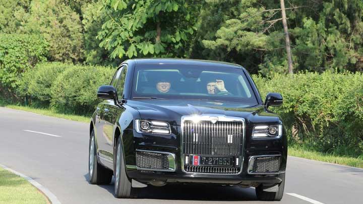 Limousine Aurus Oleh-oleh Vladimir Putin untuk Kim Jong Un, Ini Spesifikasinya