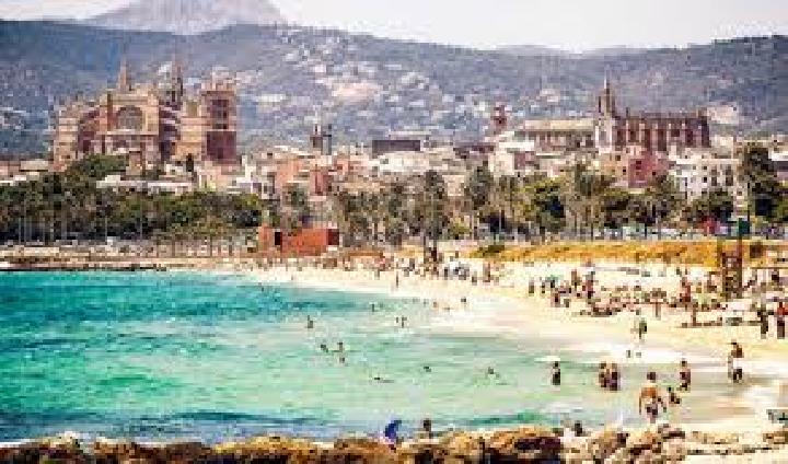Mallorca, Pulau Cantik di Spanyol Minta Wisatawan Tidak Pergi setelah Protes Massal Overtourism