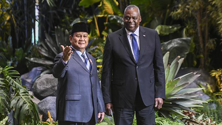 Menteri Pertahanan Amerika Serikat Telepon Prabowo Subianto Ucapkan Selamat