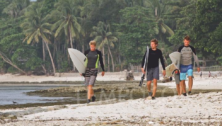 Pantai Tanjung Setia Pesisir Barat Lampung Jadi Lokasi Kejuaraan Surfing Krui Pro 2024