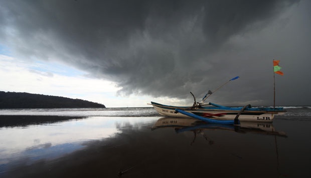 Perkiraan Cuaca BMKG Jawa Barat, Bogor Sampai Pangandaran Berpotensi Hujan Saat Lebaran