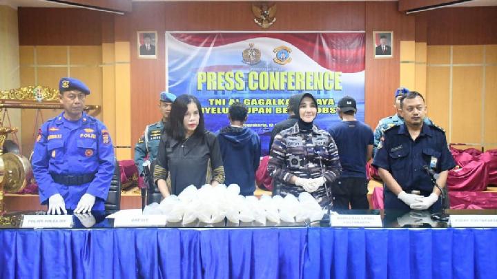 TNI AL Lanal Yogyakarta Gagalkan Penyelundupan 5.605 Ekor Benih Bening Lobster