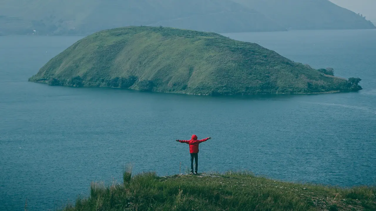 DANAU TOBA DAN PULAU SAMOSIR